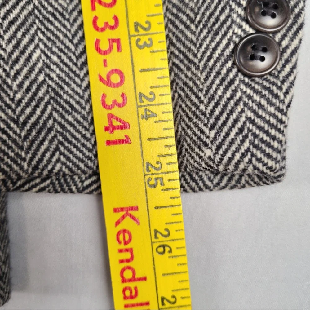 Vintage Gap Blazer Men 44 Gray Herringbone Wool Tweed Sport Coat Made in USA